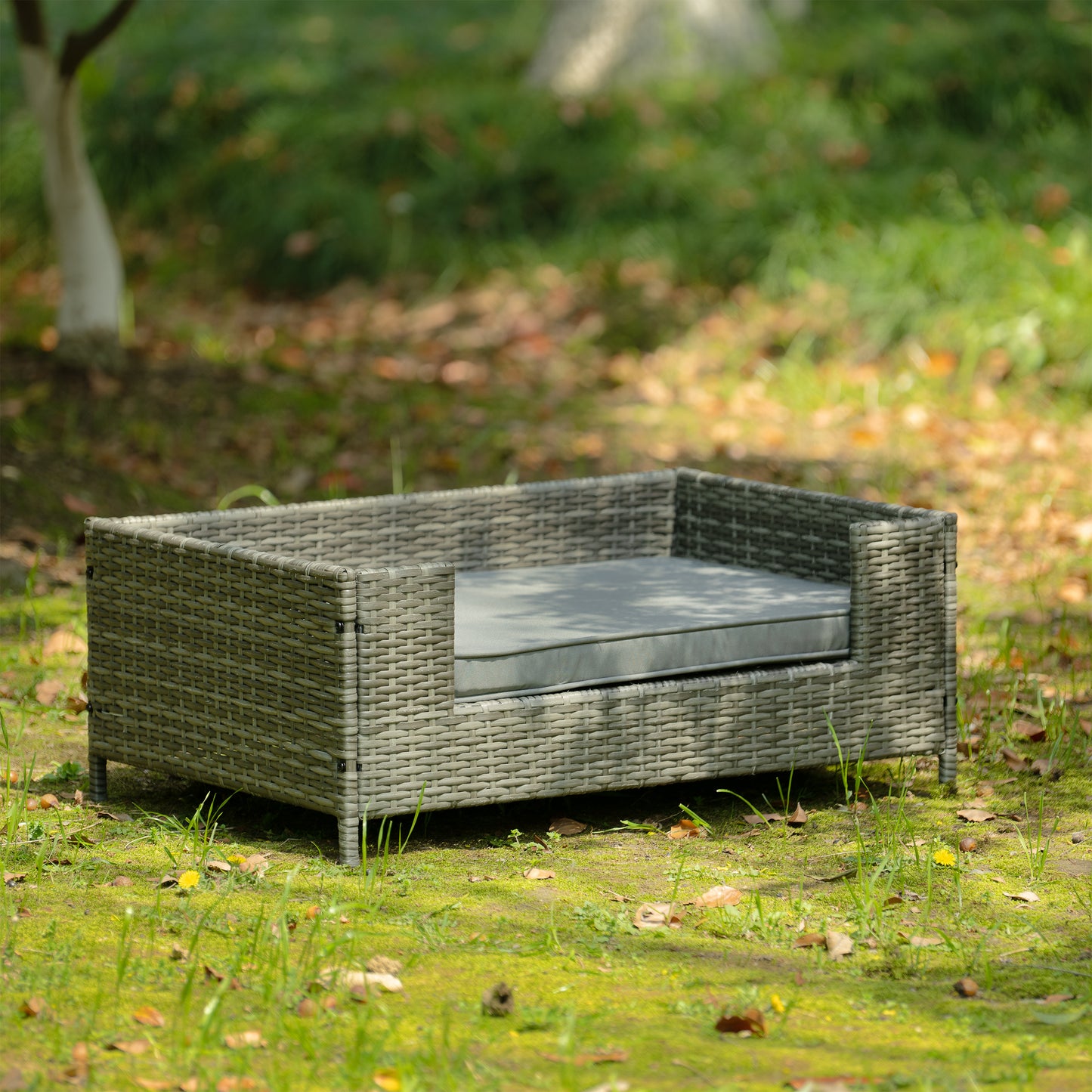 Dog Bed: Pet Enclosures & Outdoor Furniture, Seasonal PE Wicker, Cushioned for Comfort - Various Sizes & Colors