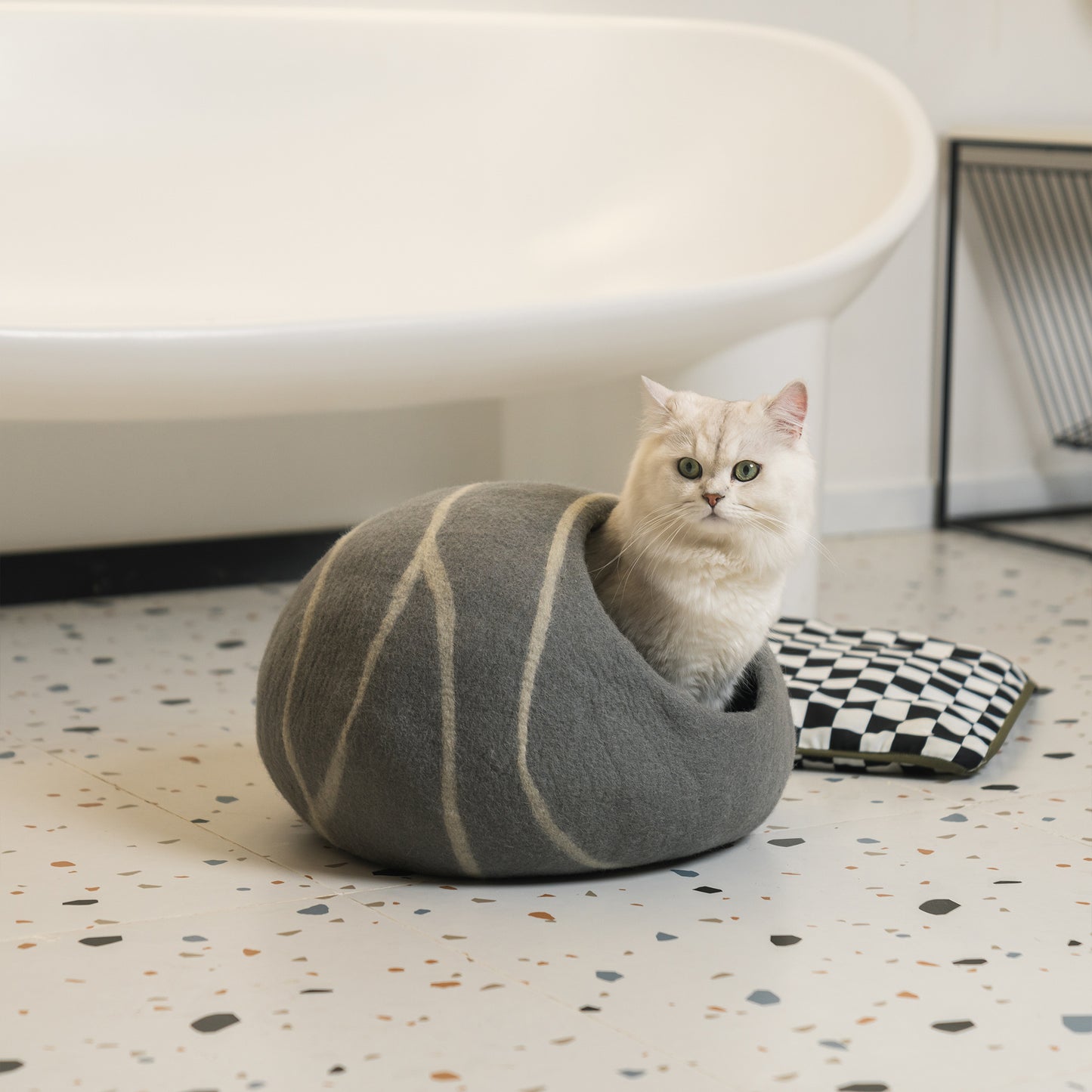 Handmade Wool Cat Cave Bed with Mouse Toy - Cozy, Natural, Large, Grey