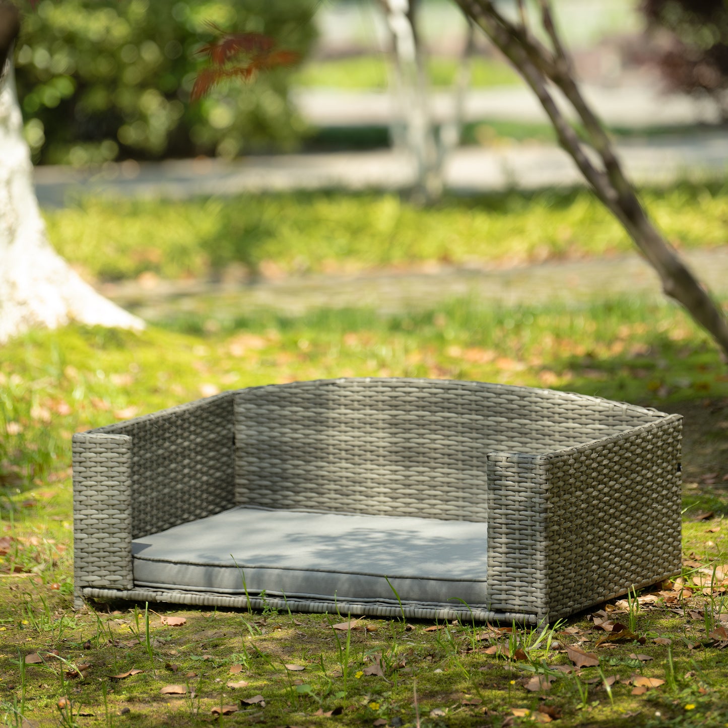 Dog Bed: Comfortable Pet Enclosures, Outdoor Furniture & Patio Sets | PE Wicker, Cushioned Dog Bed